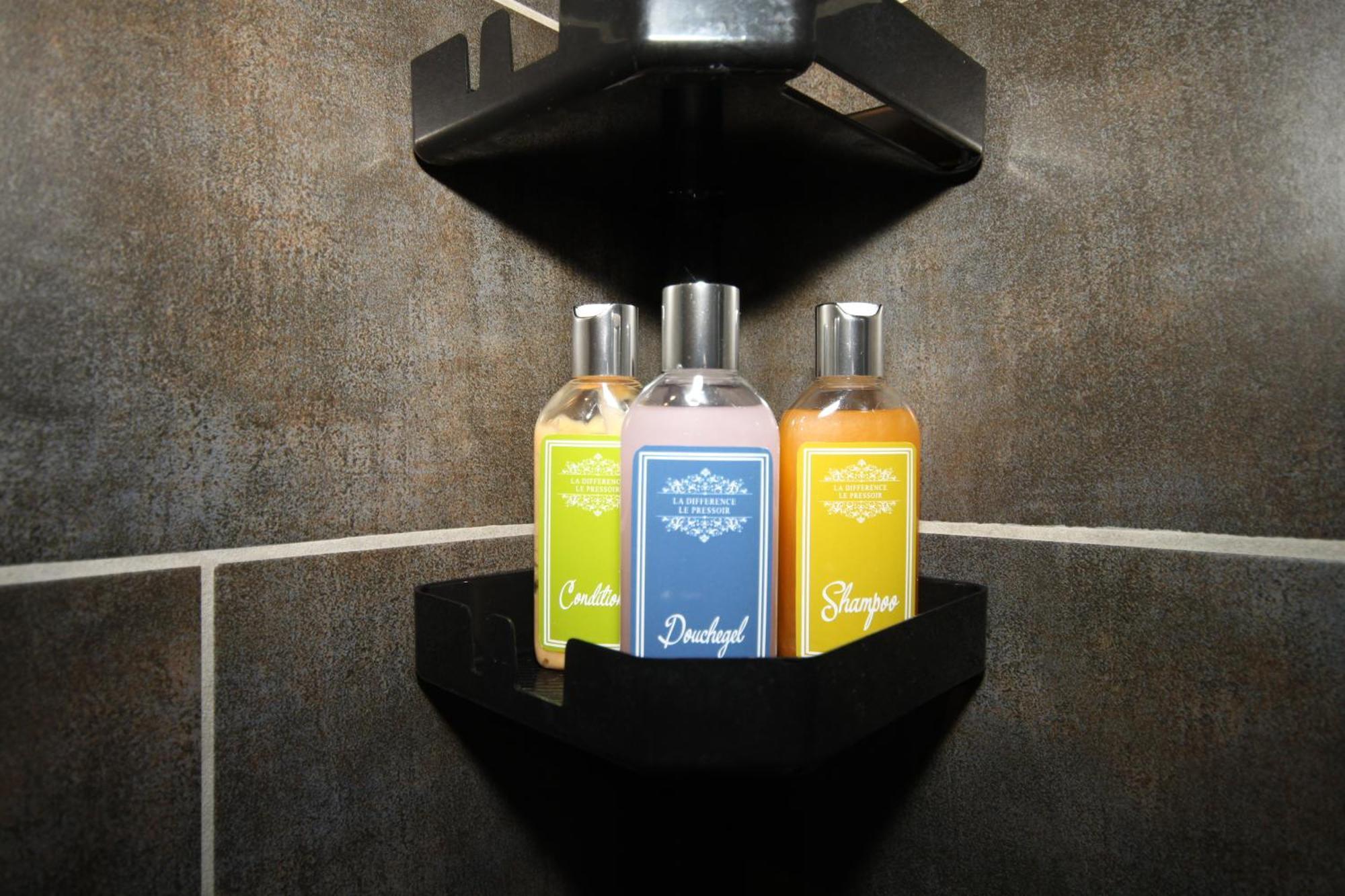 Chambres D'Hotes La Difference-Le Pressoir Rouelle Luaran gambar