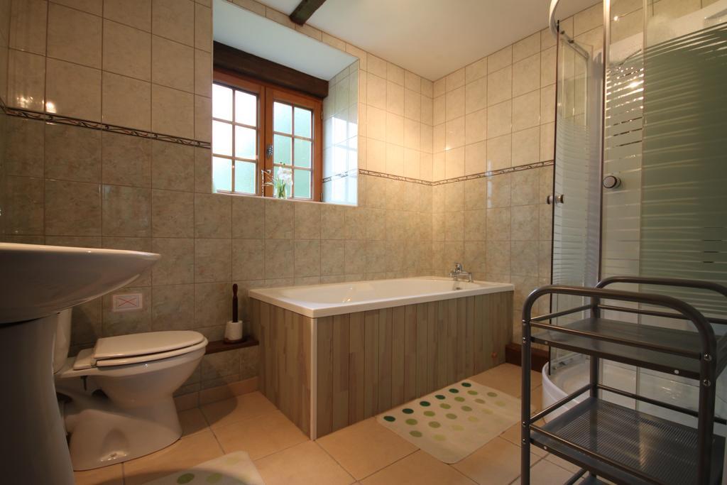 Chambres D'Hotes La Difference-Le Pressoir Rouelle Bilik gambar