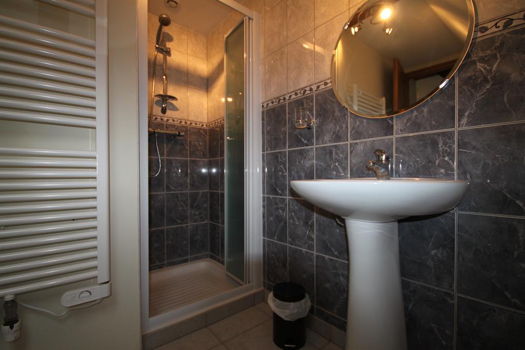 Chambres D'Hotes La Difference-Le Pressoir Rouelle Bilik gambar